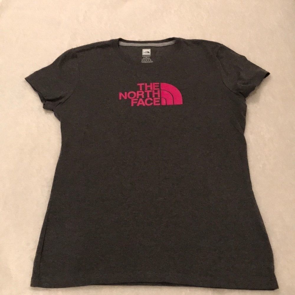 The North Face T-shirt SZ Small